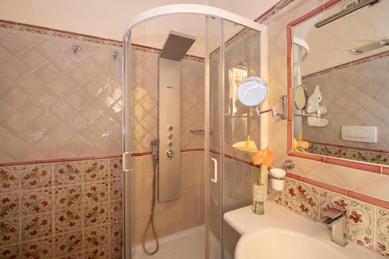 Residenza Del Duca Rooms & Apartments Amalfi Eksteriør billede